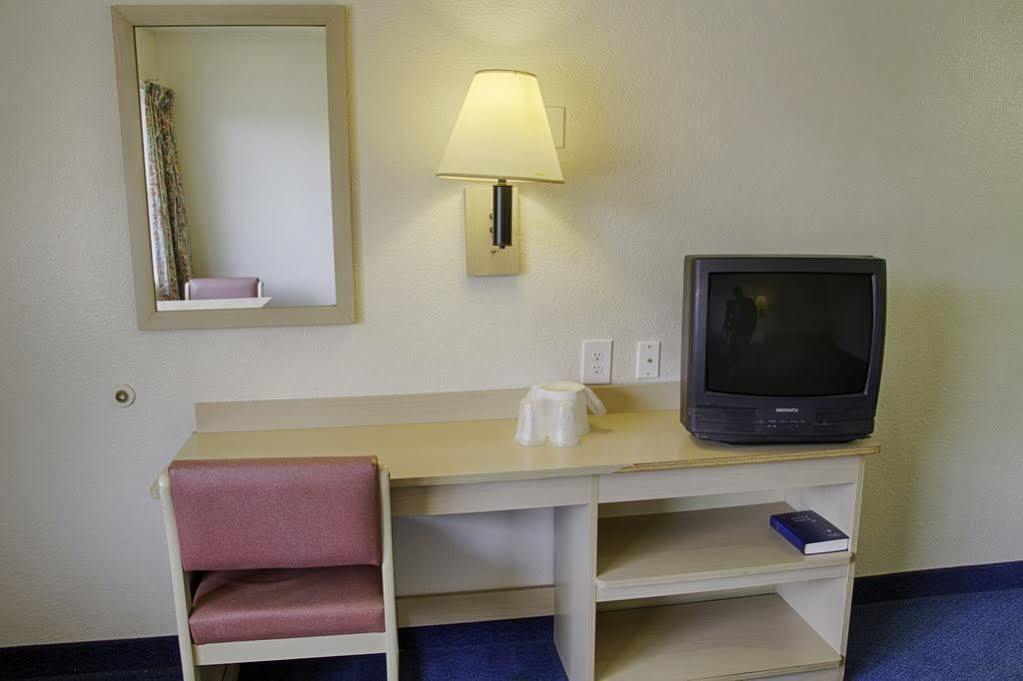 Super 8 By Wyndham Florence Extérieur photo