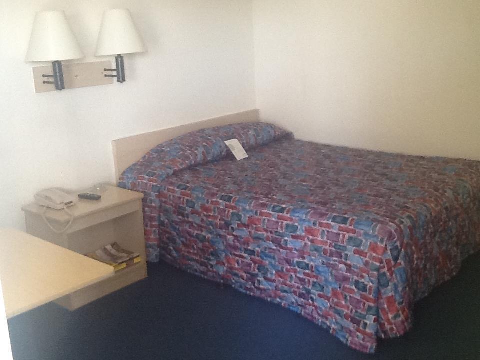 Super 8 By Wyndham Florence Chambre photo